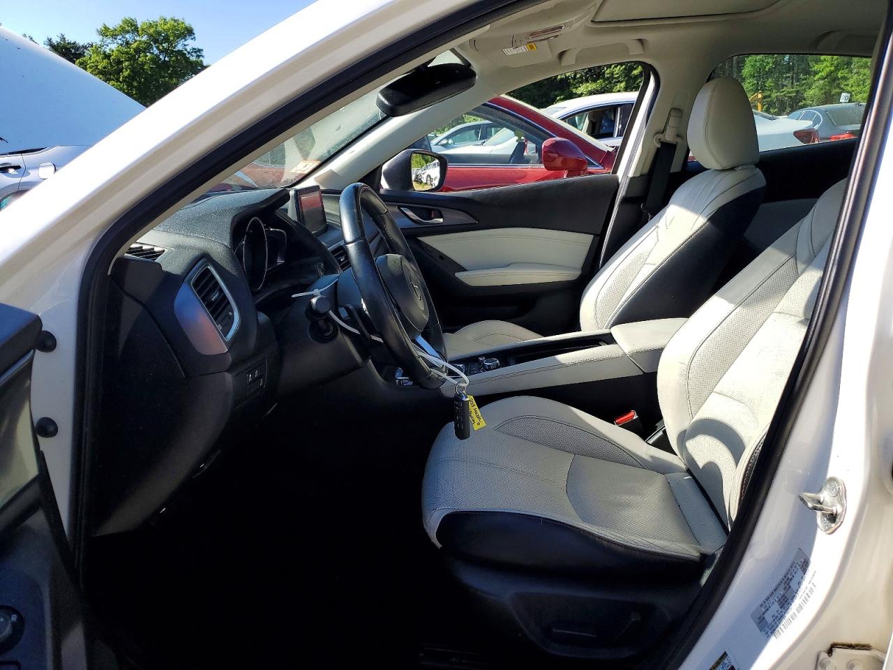 2018 MAZDA 3 GRAND TOURING photo 13