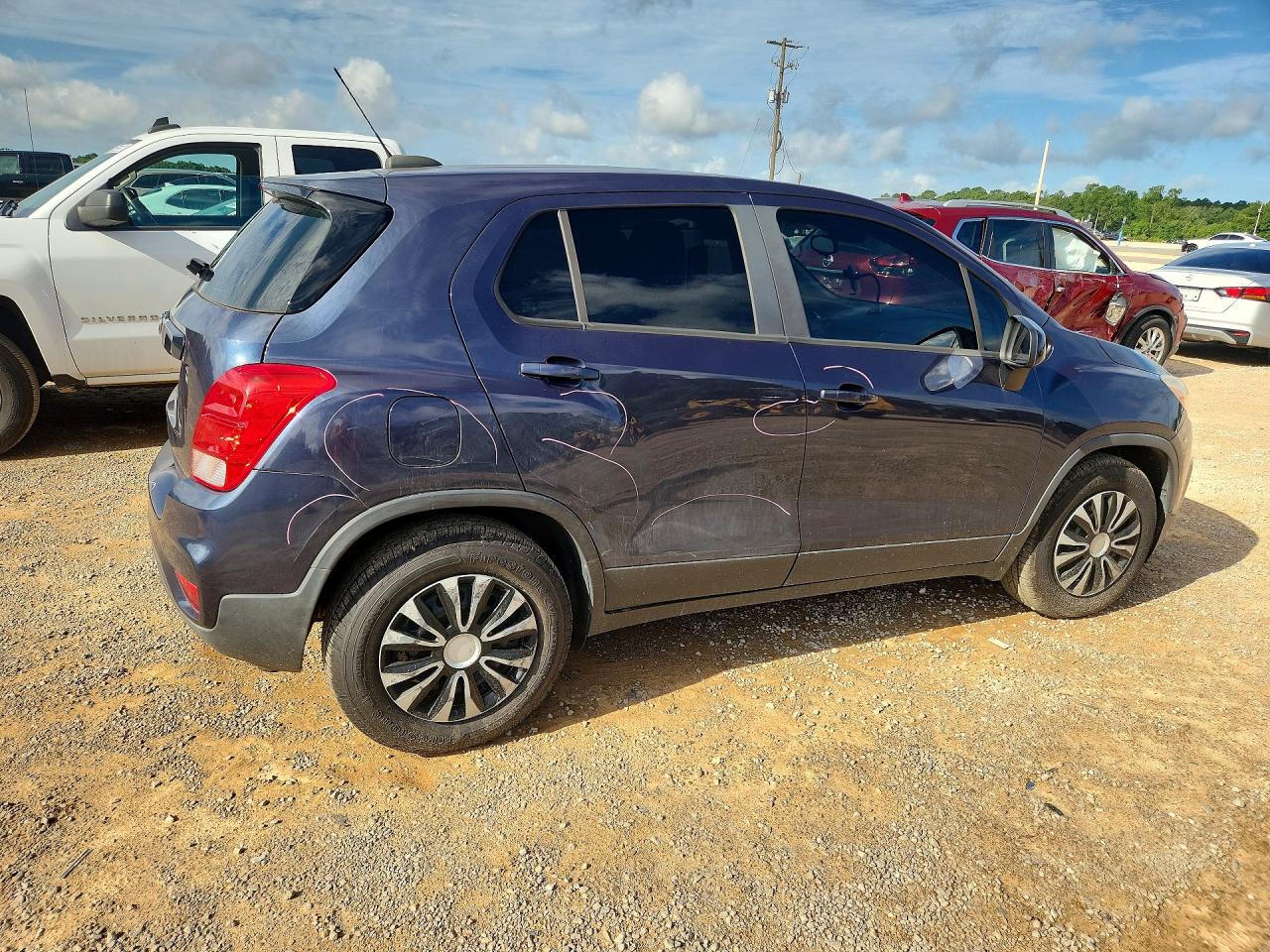 2019 CHEVROLET TRAX LS photo 5