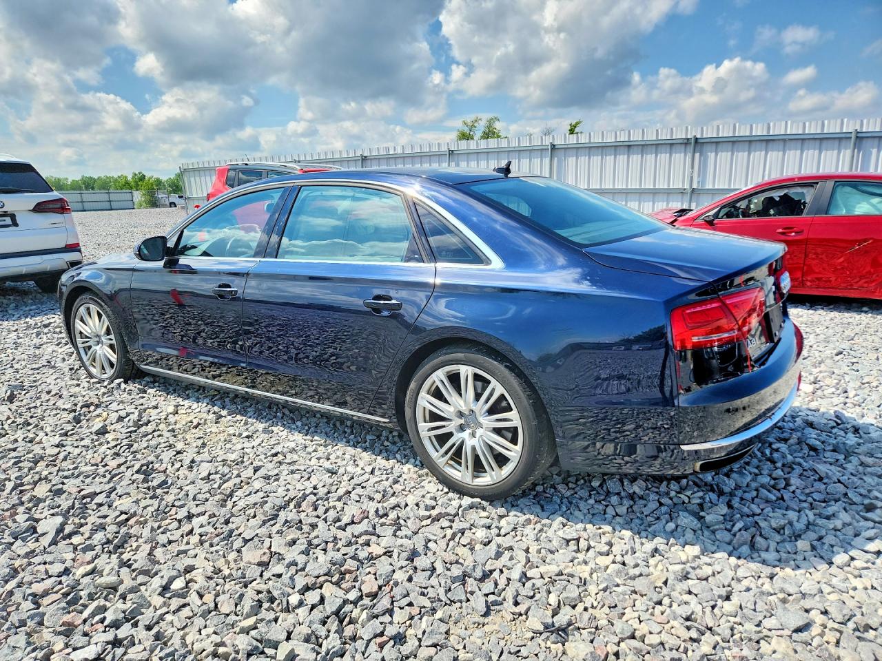 2014 AUDI A8 photo 2