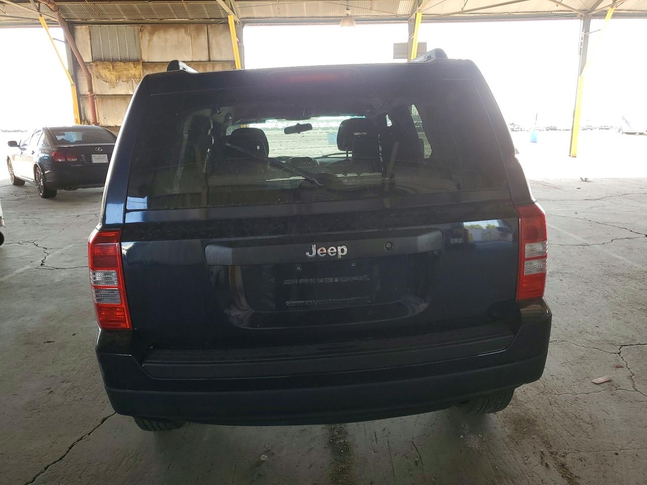 2012 JEEP PATRIOT SPORT photo 11