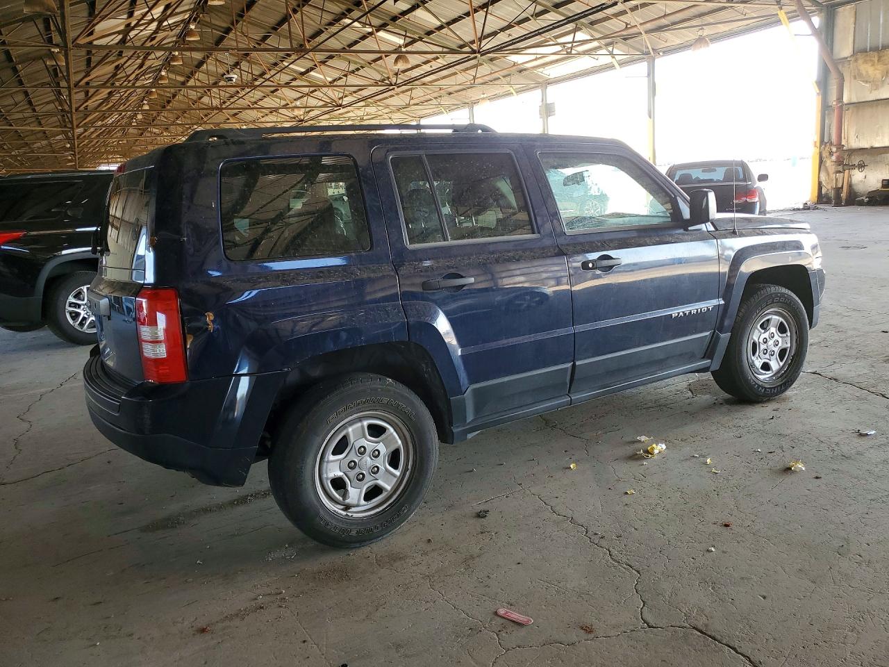 2012 JEEP PATRIOT SPORT photo 5
