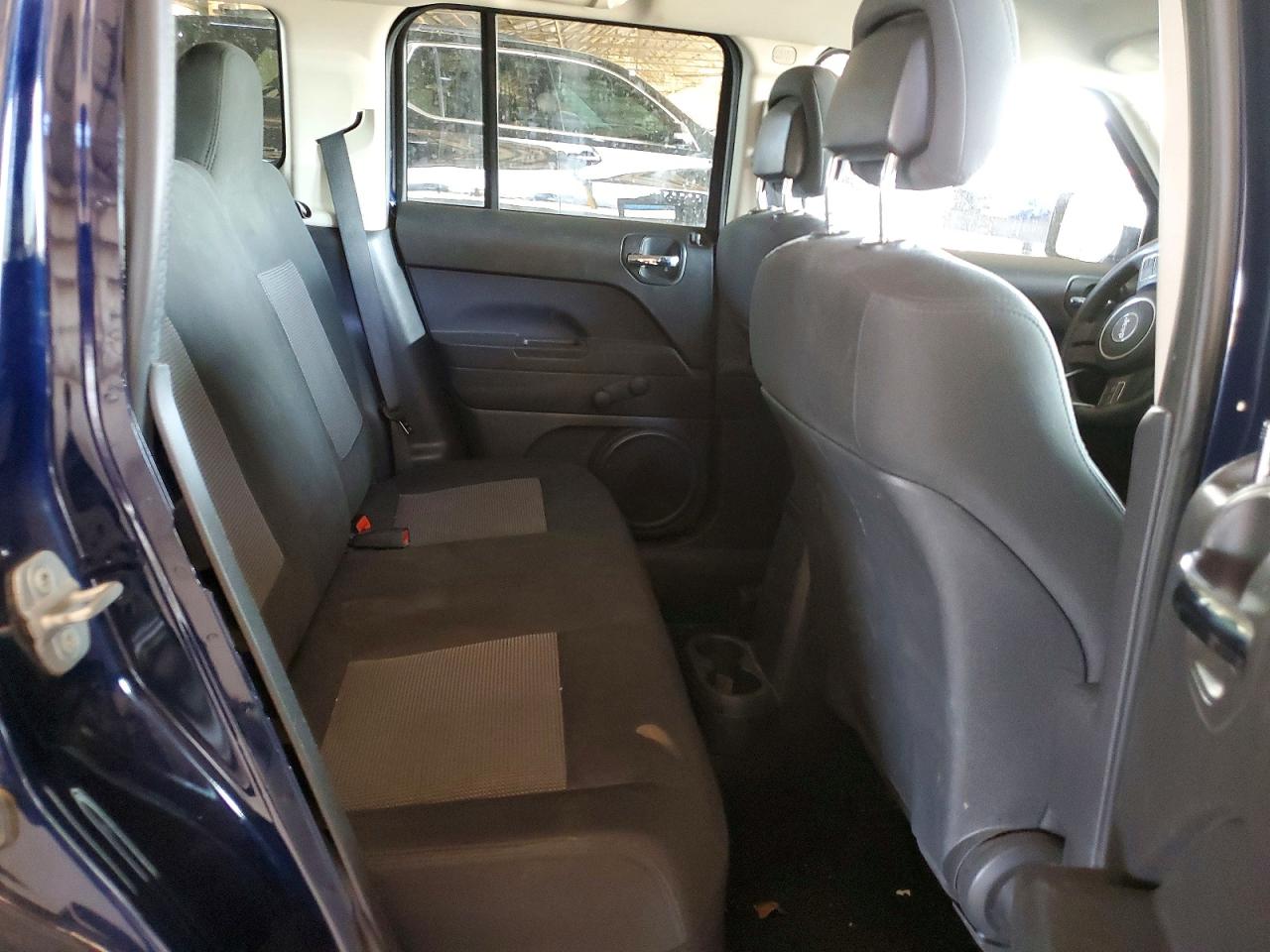 2012 JEEP PATRIOT SPORT photo 19