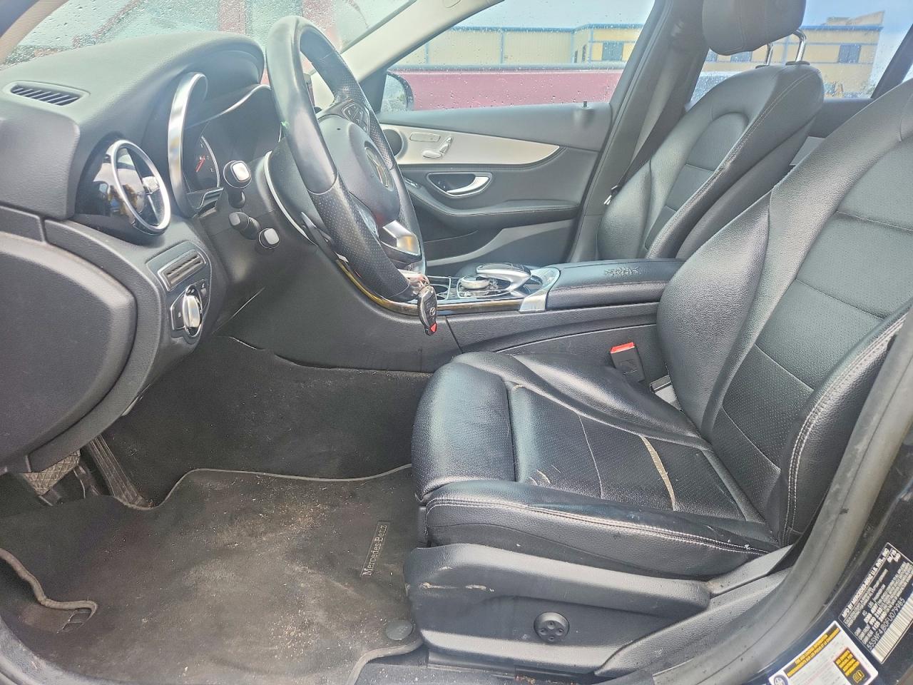 2015 MERCEDES-BENZ C 300 photo 19