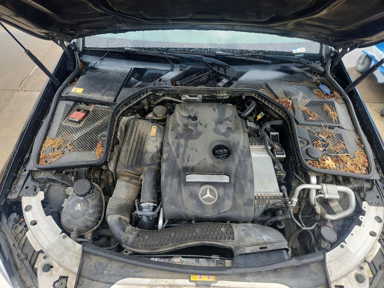 2015 MERCEDES-BENZ C 300 photo 31