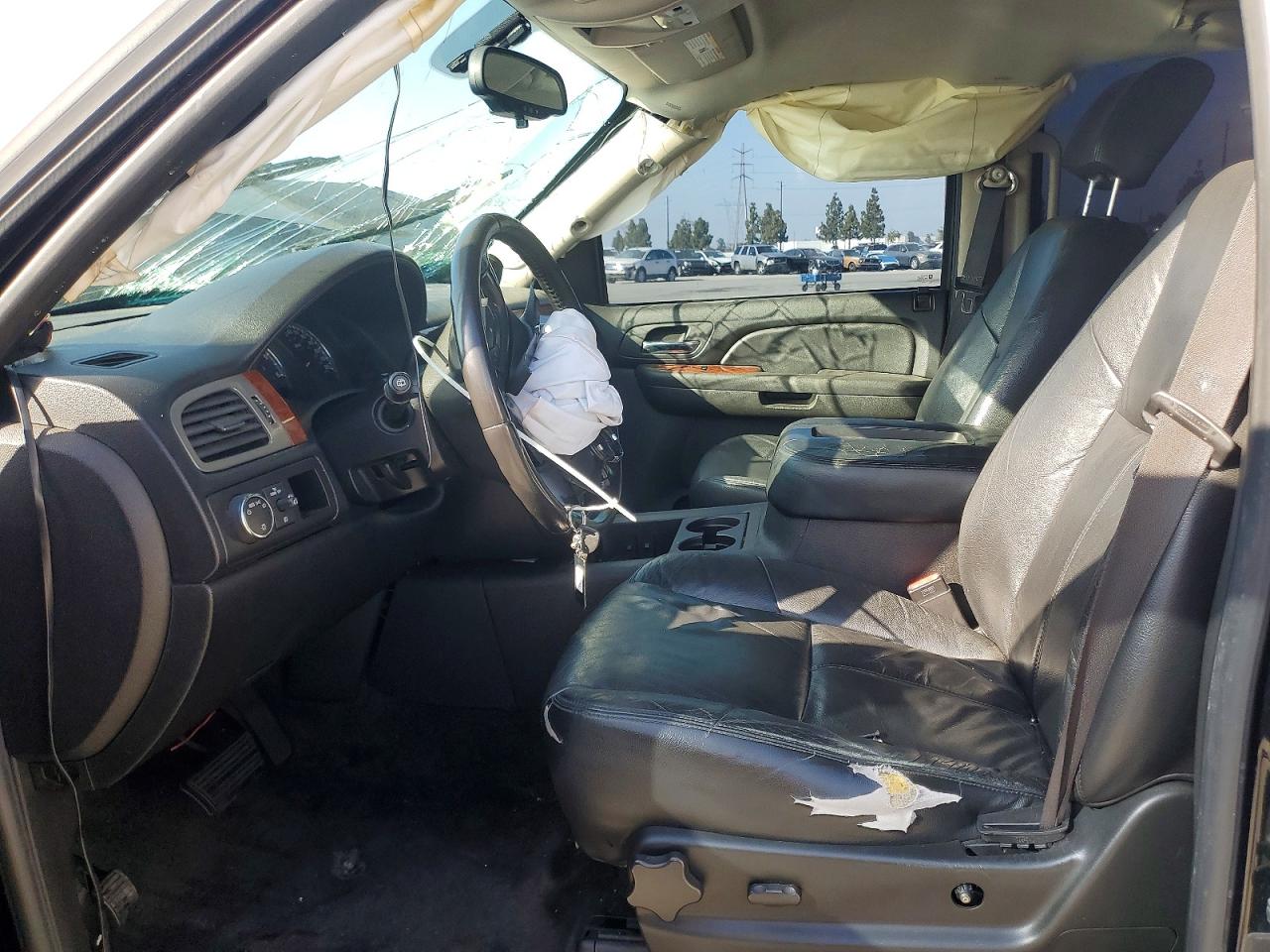 2009 CHEVROLET TAHOE C1500 LT photo 13