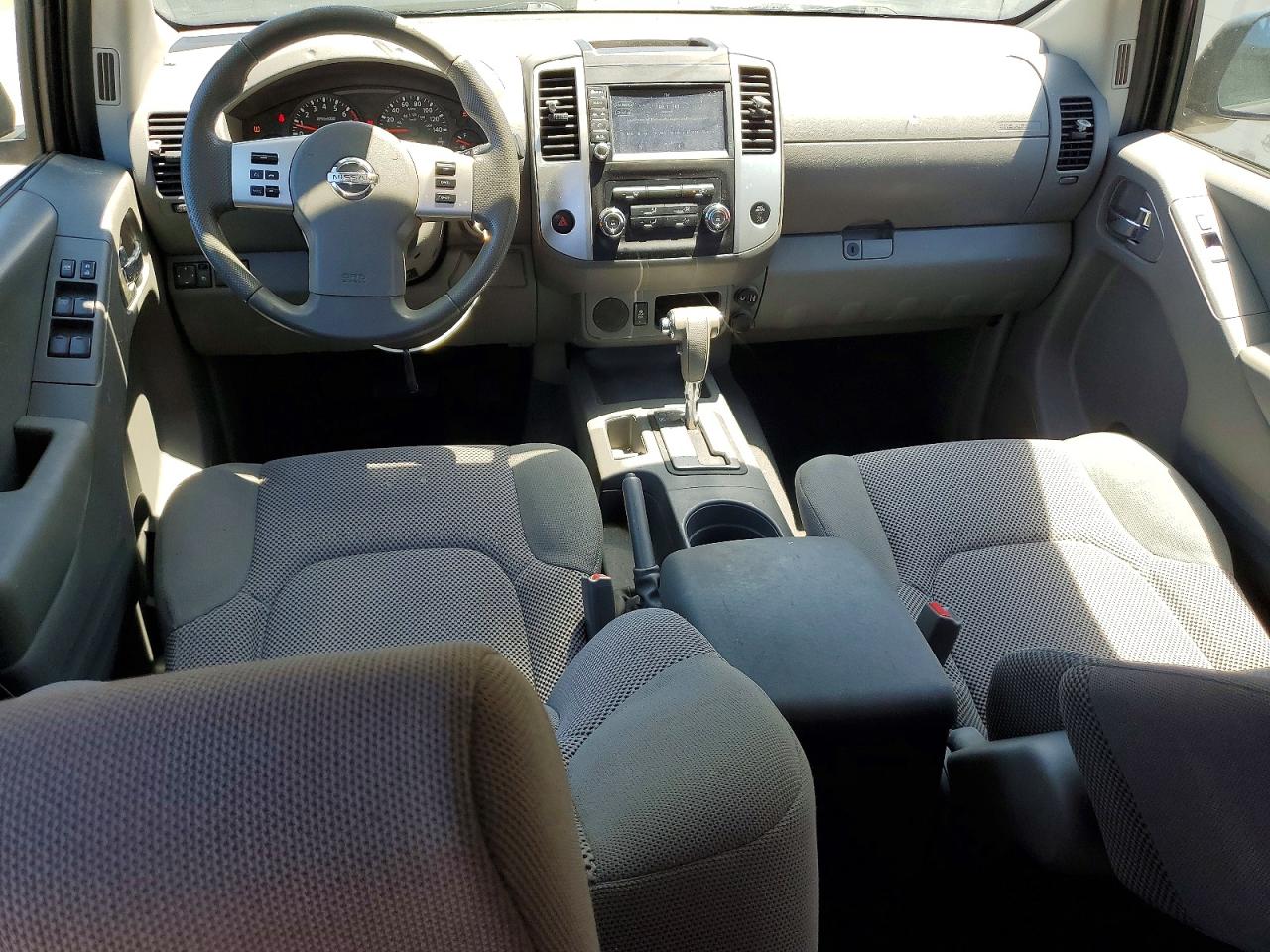 2019 NISSAN FRONTIER SV photo 8
