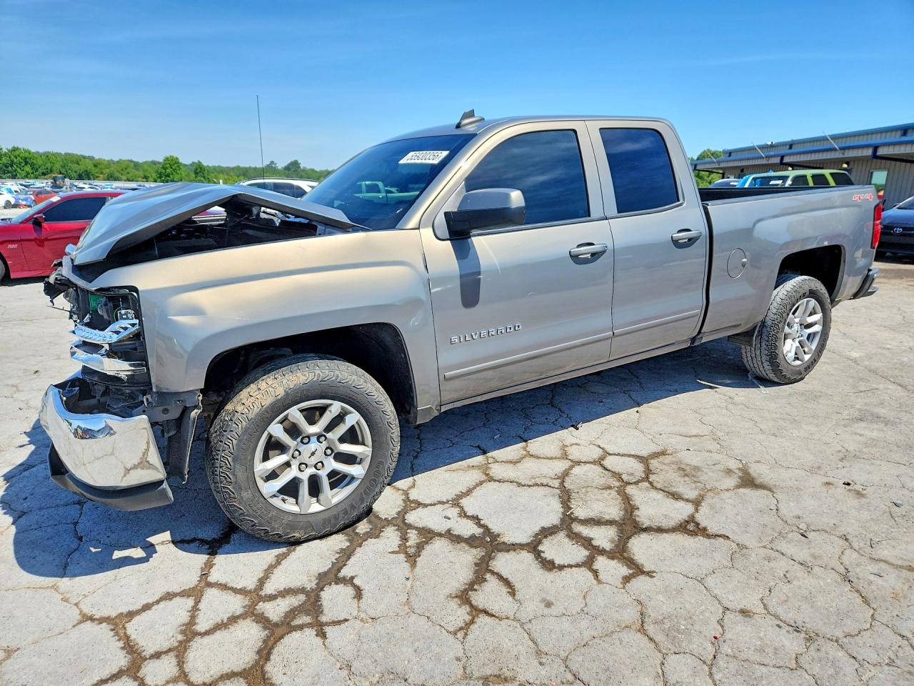 2017 CHEVROLET SILVERADO K1500 LT — FRONT END damage — photo 1
