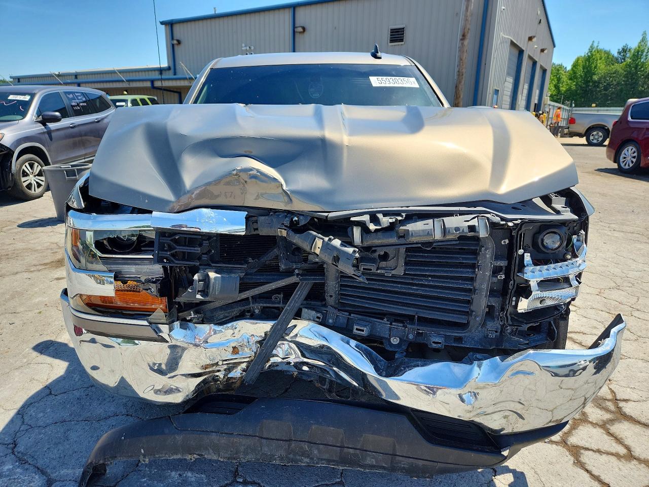 2017 CHEVROLET SILVERADO K1500 LT photo 9