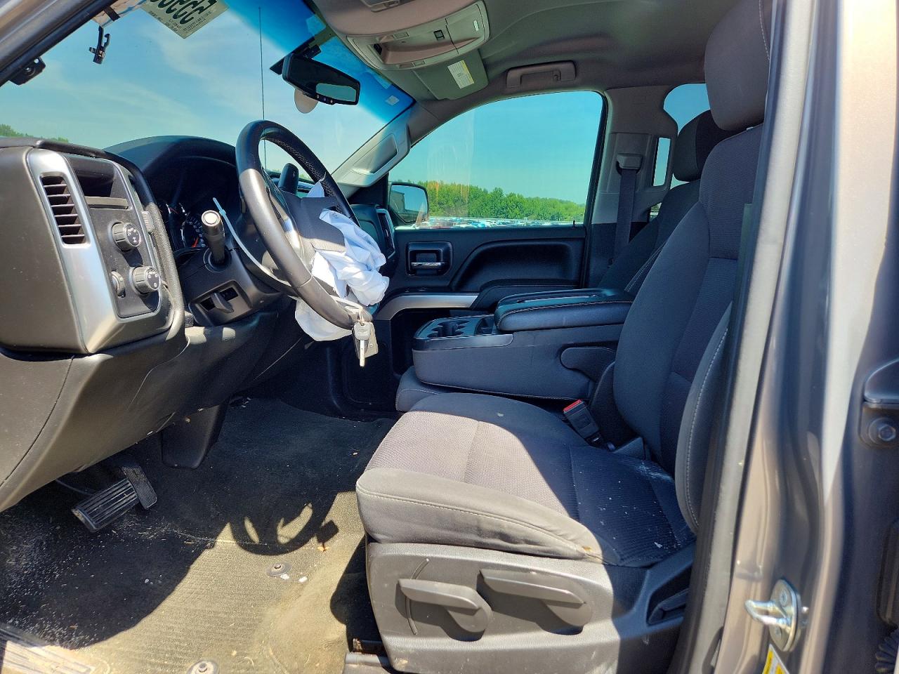 2017 CHEVROLET SILVERADO K1500 LT photo 13