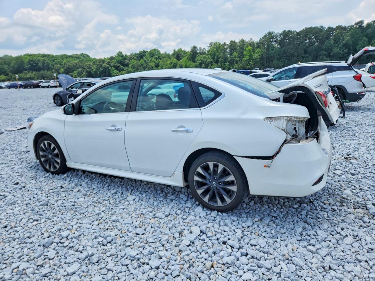 2017 NISSAN SENTRA SR photo 4