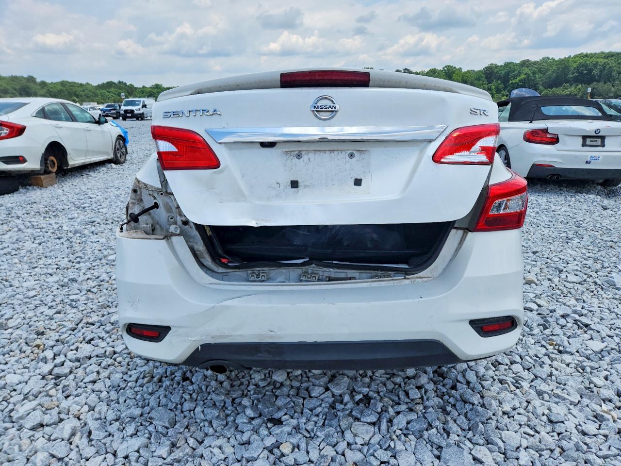 2017 NISSAN SENTRA SR photo 16
