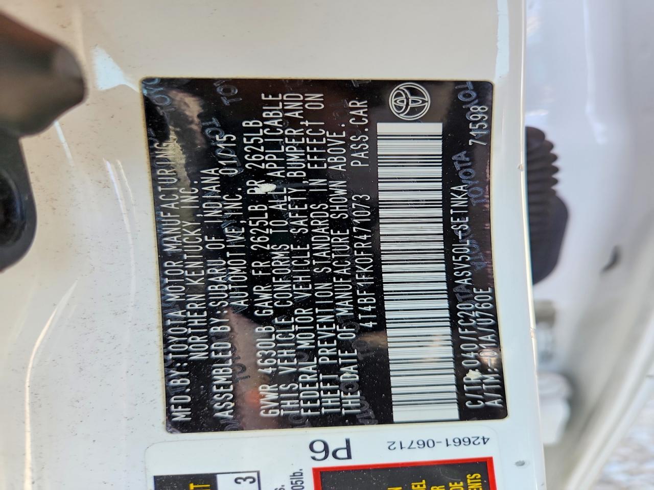 2015 TOYOTA CAMRY LE photo 34