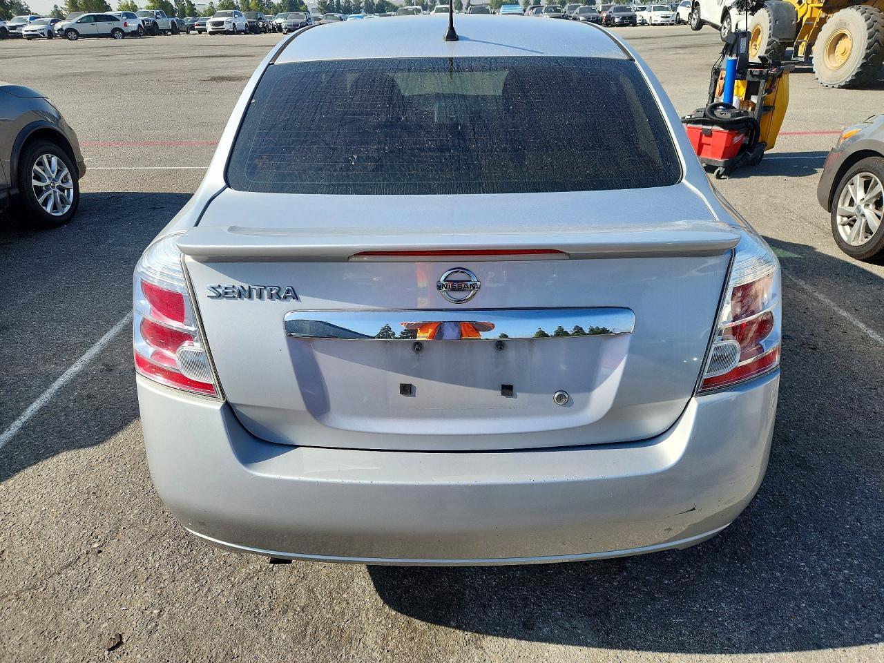 2012 NISSAN SENTRA 2.0 photo 11