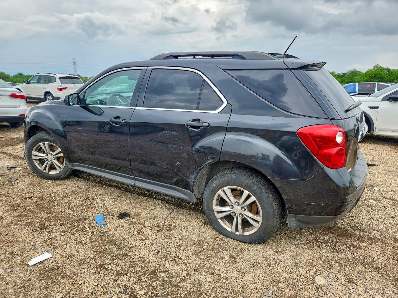 2013 CHEVROLET EQUINOX LT photo 2