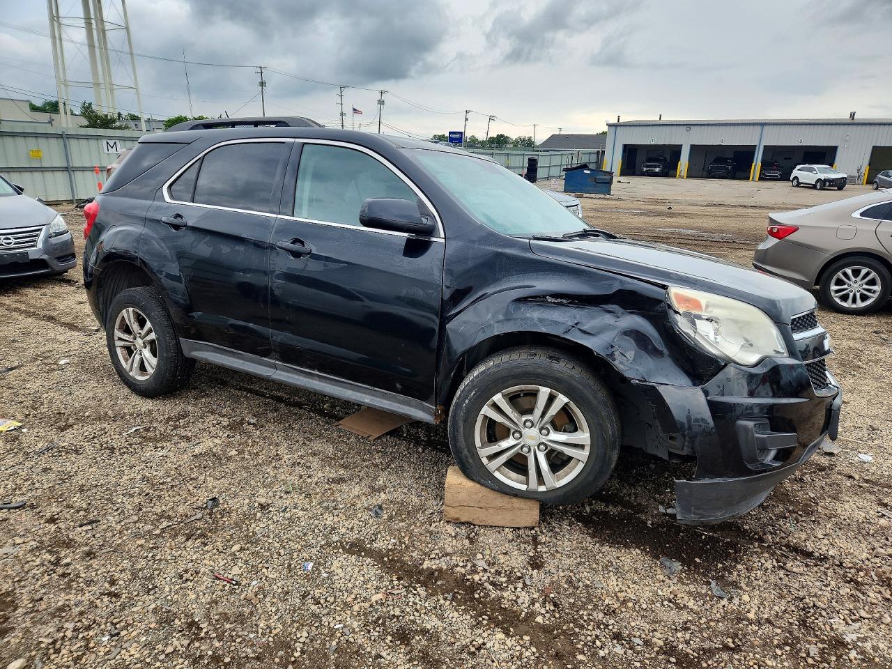 2013 CHEVROLET EQUINOX LT photo 4