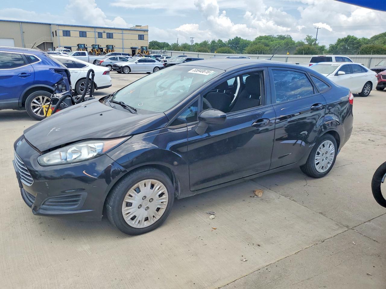 2015 FORD FIESTA