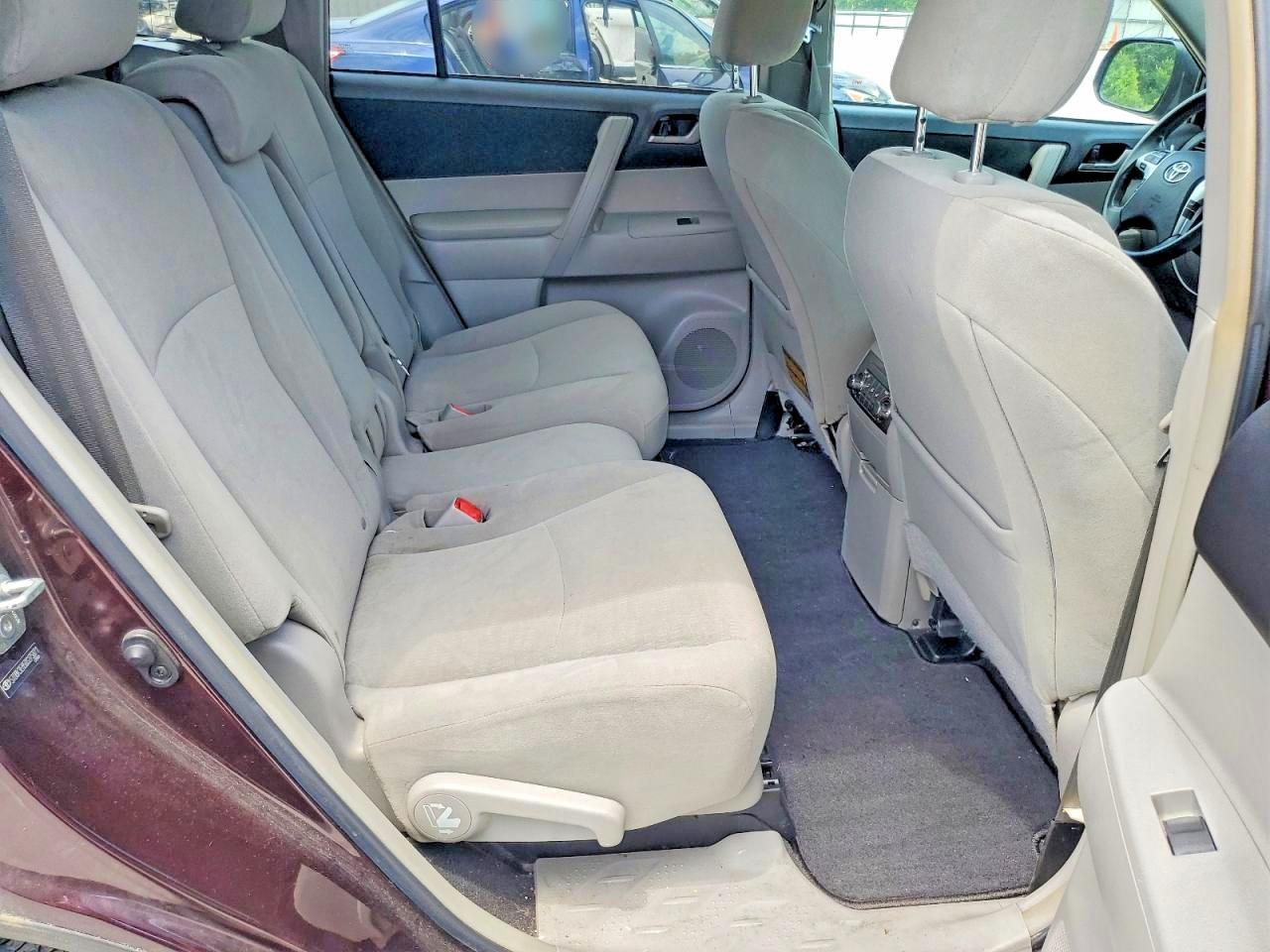 2013 TOYOTA HIGHLANDER PLUS photo 21