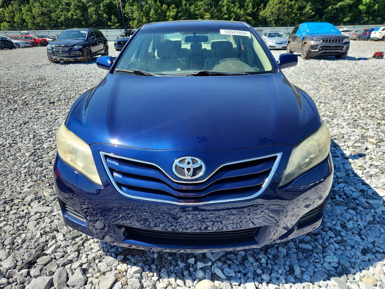 2011 TOYOTA CAMRY LE photo 9