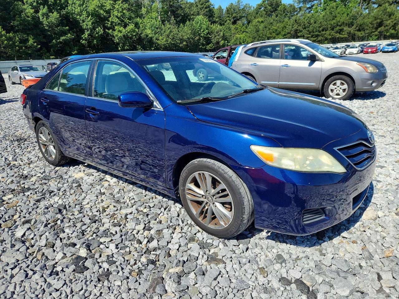 2011 TOYOTA CAMRY LE photo 7