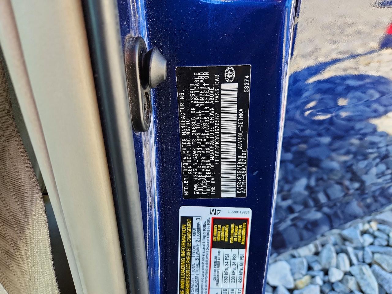 2011 TOYOTA CAMRY LE photo 23