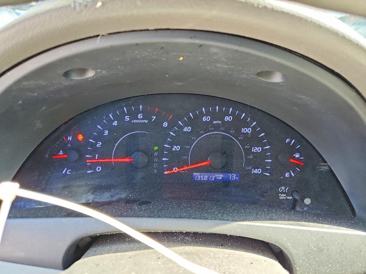 2011 TOYOTA CAMRY LE photo 17