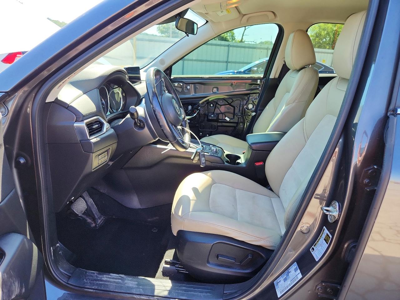 2017 MAZDA CX-5 TOURING photo 13
