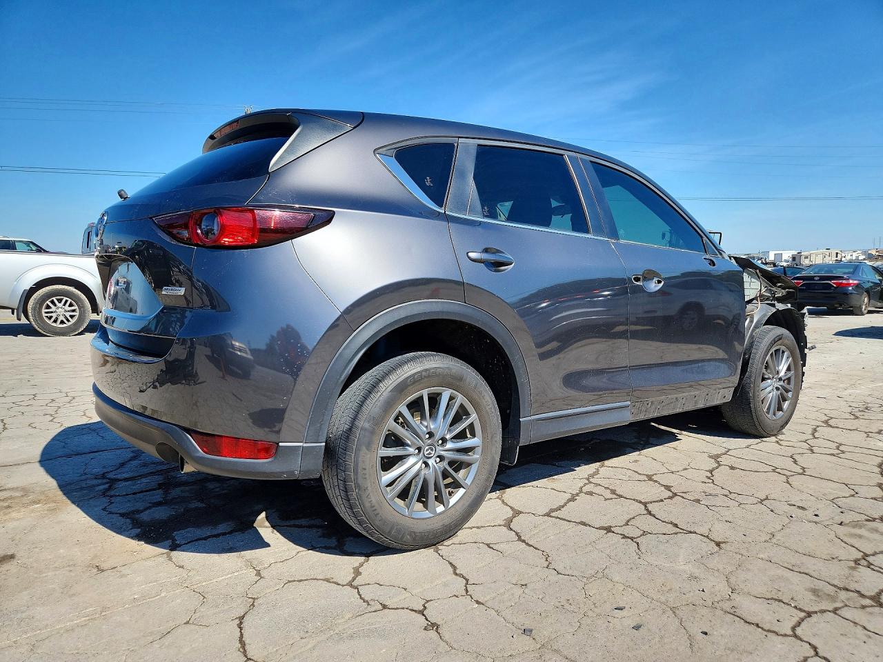 2017 MAZDA CX-5 TOURING photo 5
