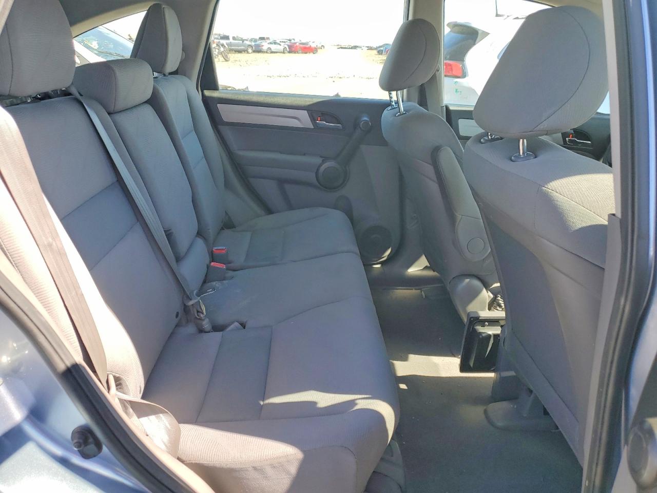 2010 HONDA CR-V LX photo 19