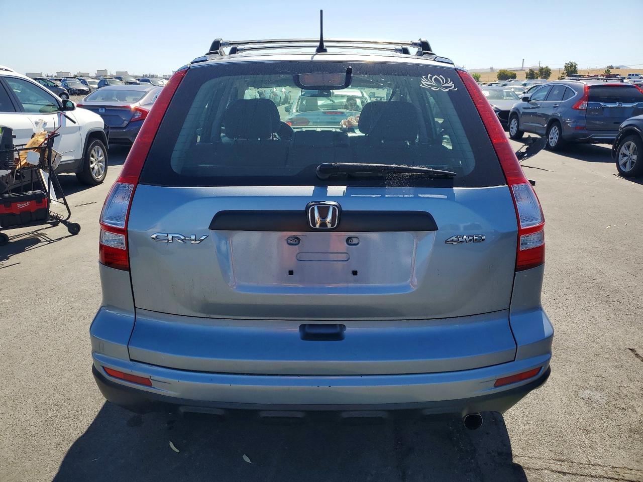 2010 HONDA CR-V LX photo 11