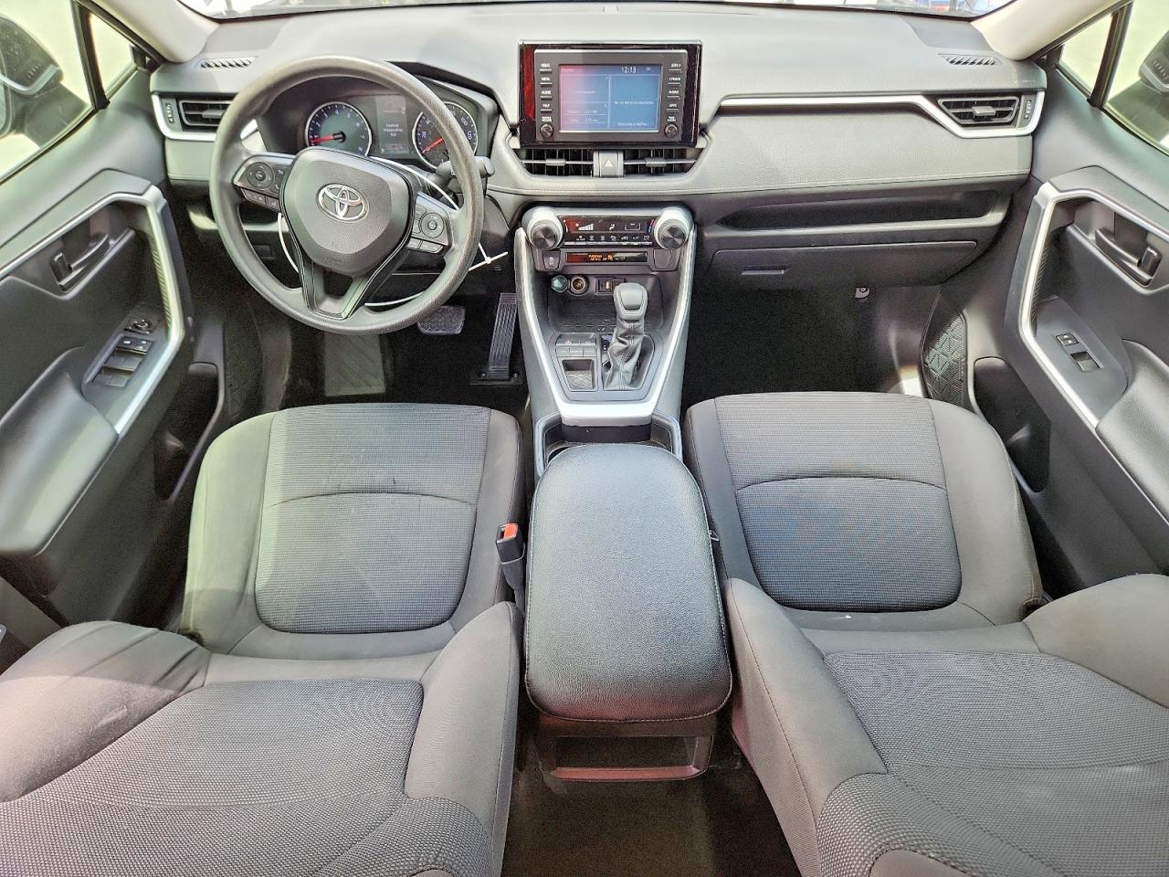 2019 TOYOTA RAV4 LE photo 15