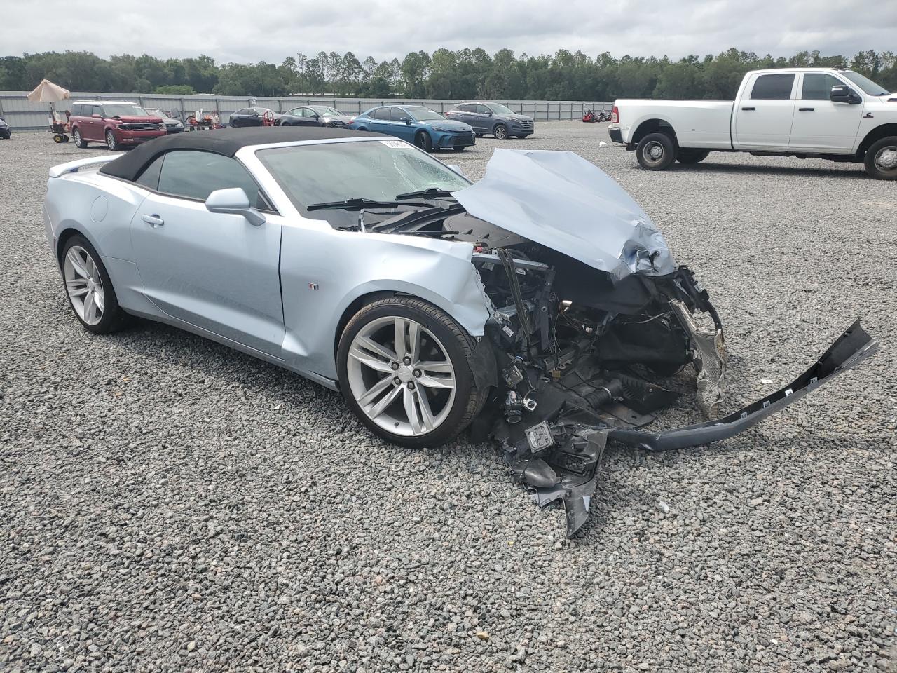 2017 CHEVROLET CAMARO photo 4