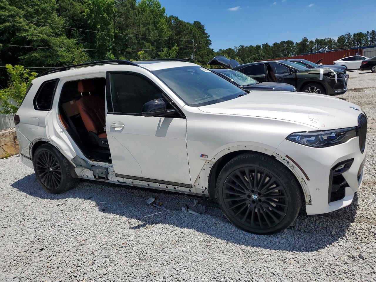 2021 BMW X7 M50I photo 4