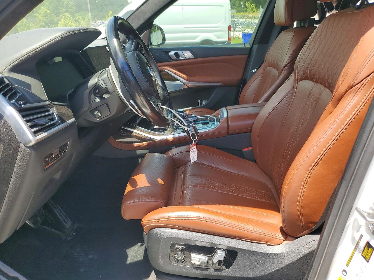 2021 BMW X7 M50I photo 7
