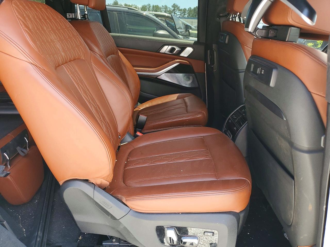2021 BMW X7 M50I photo 11