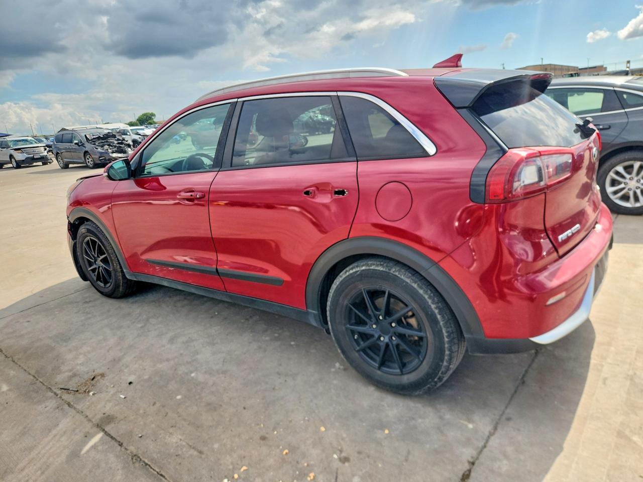 2017 KIA NIRO EX TOURING photo 3