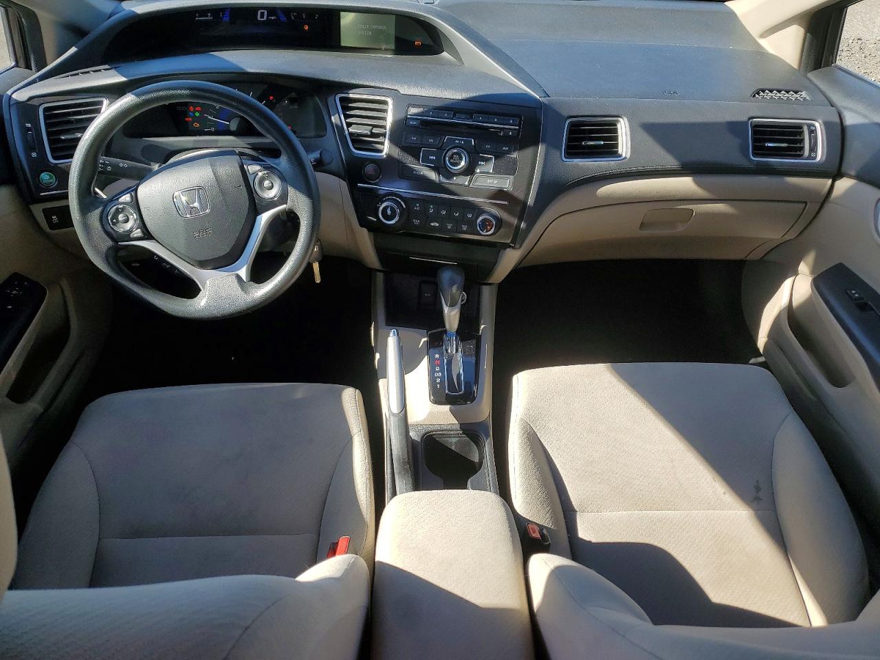 2013 HONDA CIVIC LX photo 22