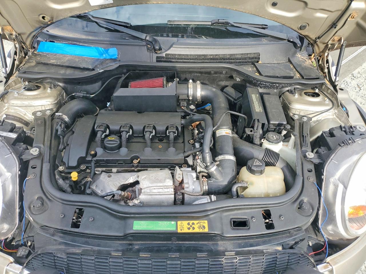 2010 MINI COOPER S photo 31