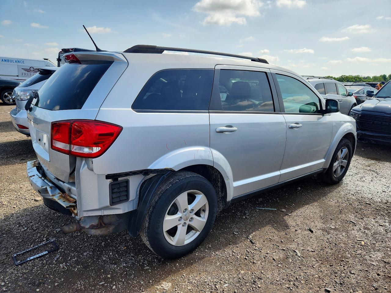 2012 DODGE JOURNEY SE photo 5