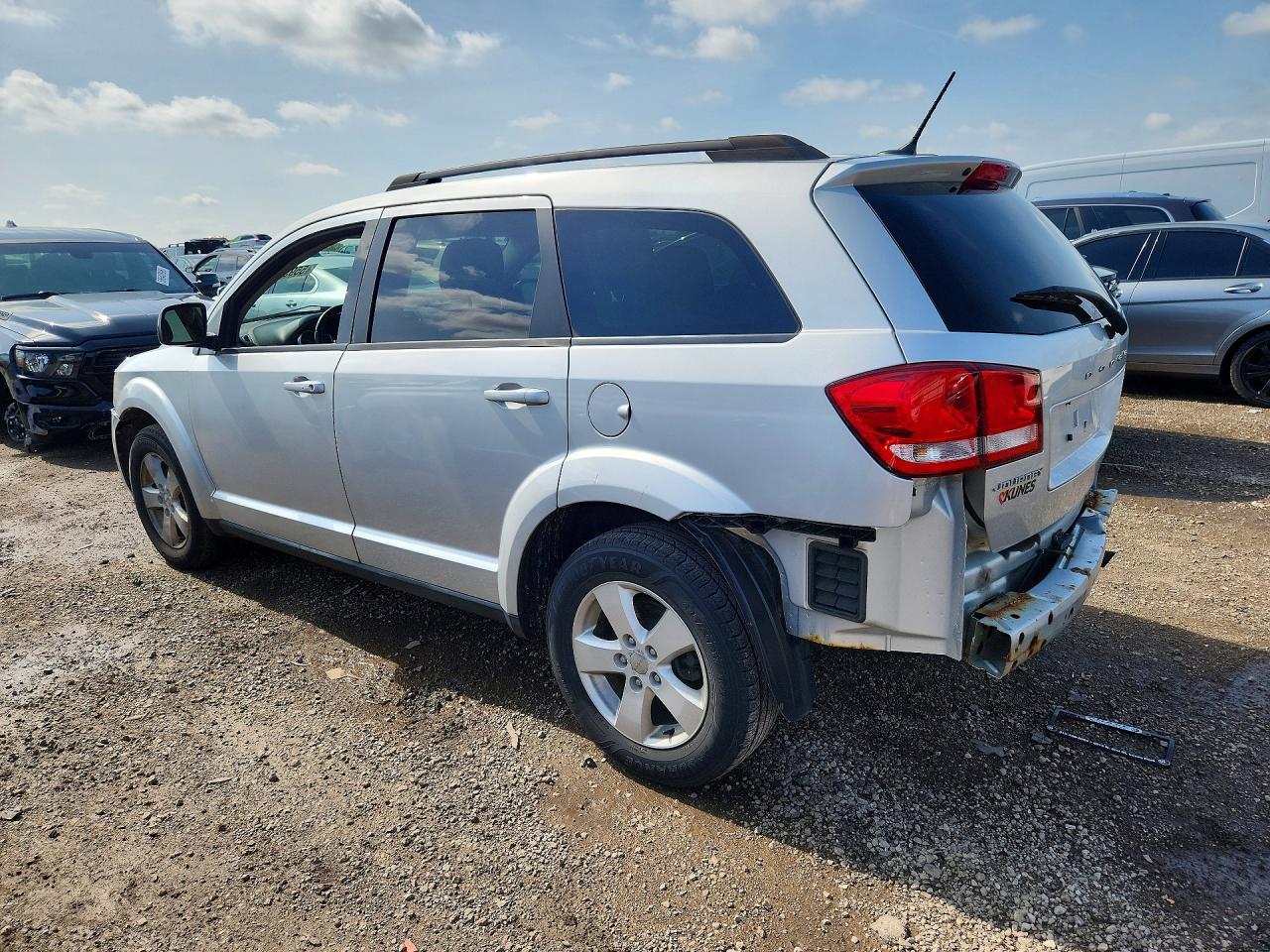 2012 DODGE JOURNEY SE photo 3