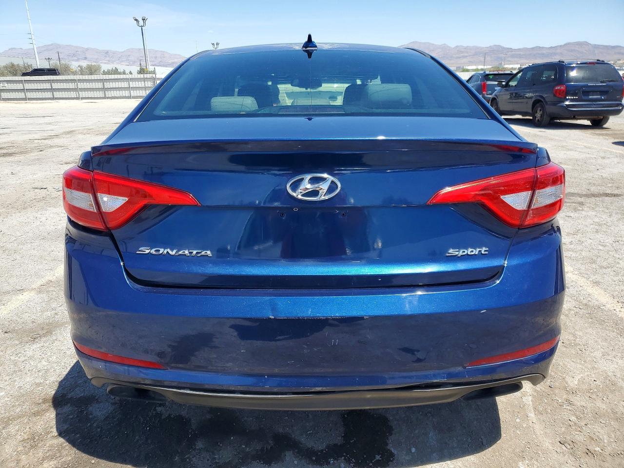 2017 HYUNDAI SONATA SPORT photo 11
