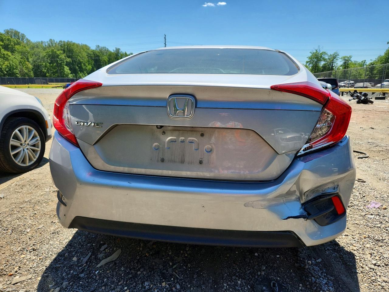 2017 HONDA CIVIC LX photo 16