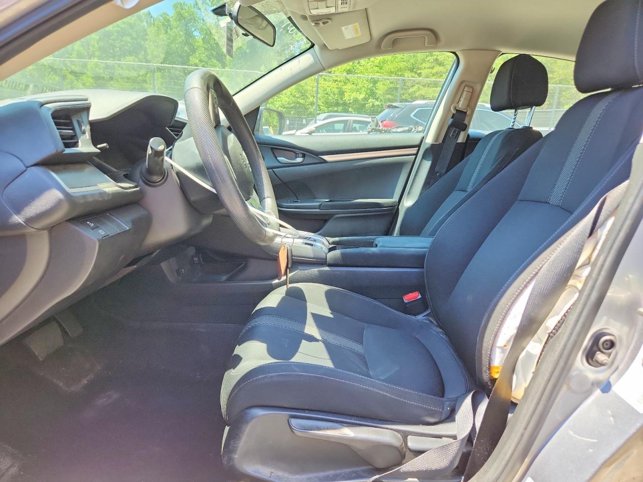 2017 HONDA CIVIC LX photo 19