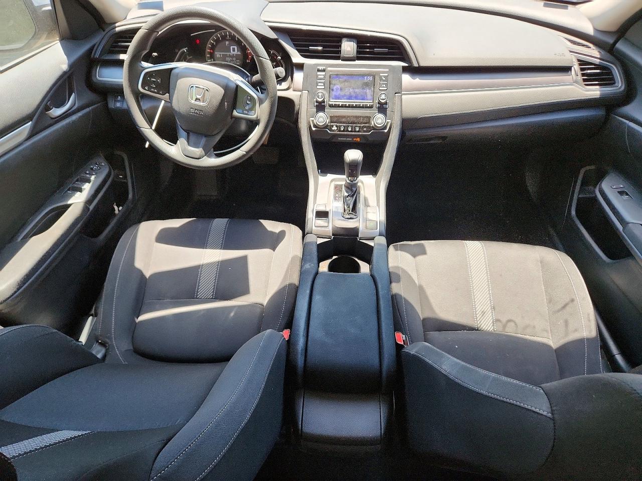 2017 HONDA CIVIC LX photo 22