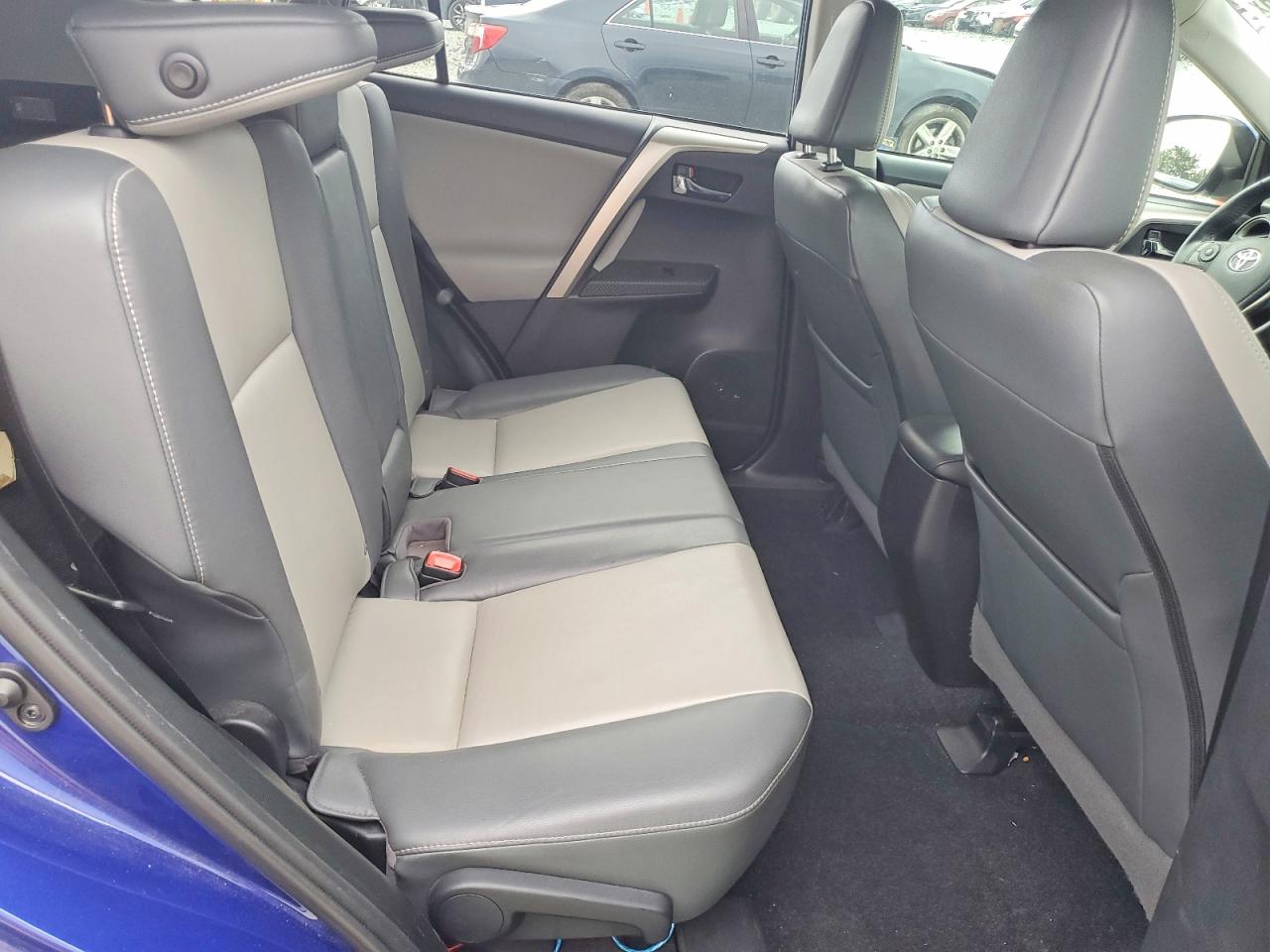 2014 TOYOTA RAV4 LIMITED photo 11