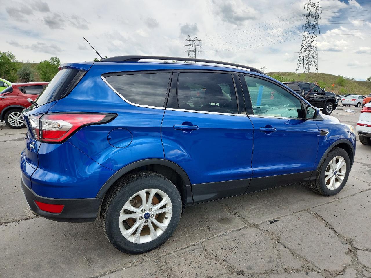 2017 FORD ESCAPE SE photo 5