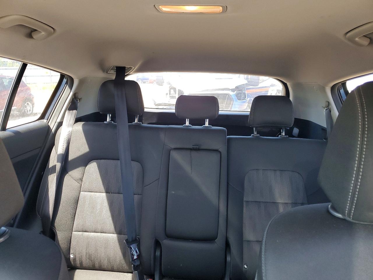 2020 KIA SPORTAGE LX photo 28