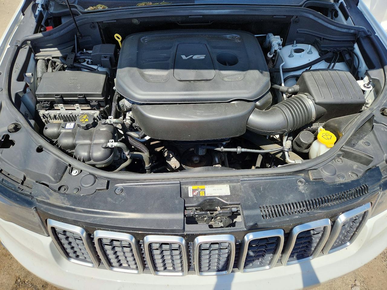 2018 JEEP GRAND CHEROKEE LIMITED photo 31