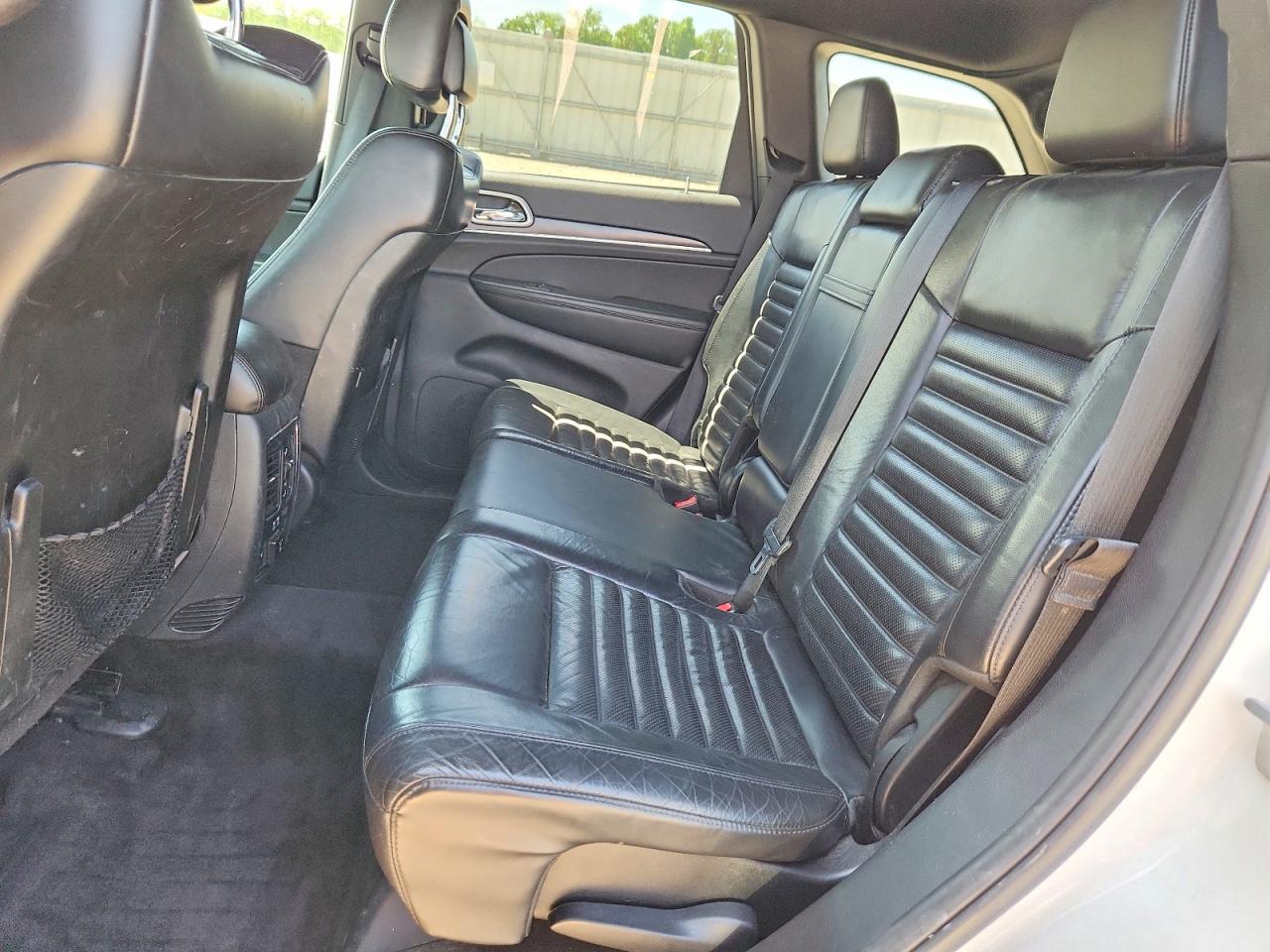 2018 JEEP GRAND CHEROKEE LIMITED photo 28