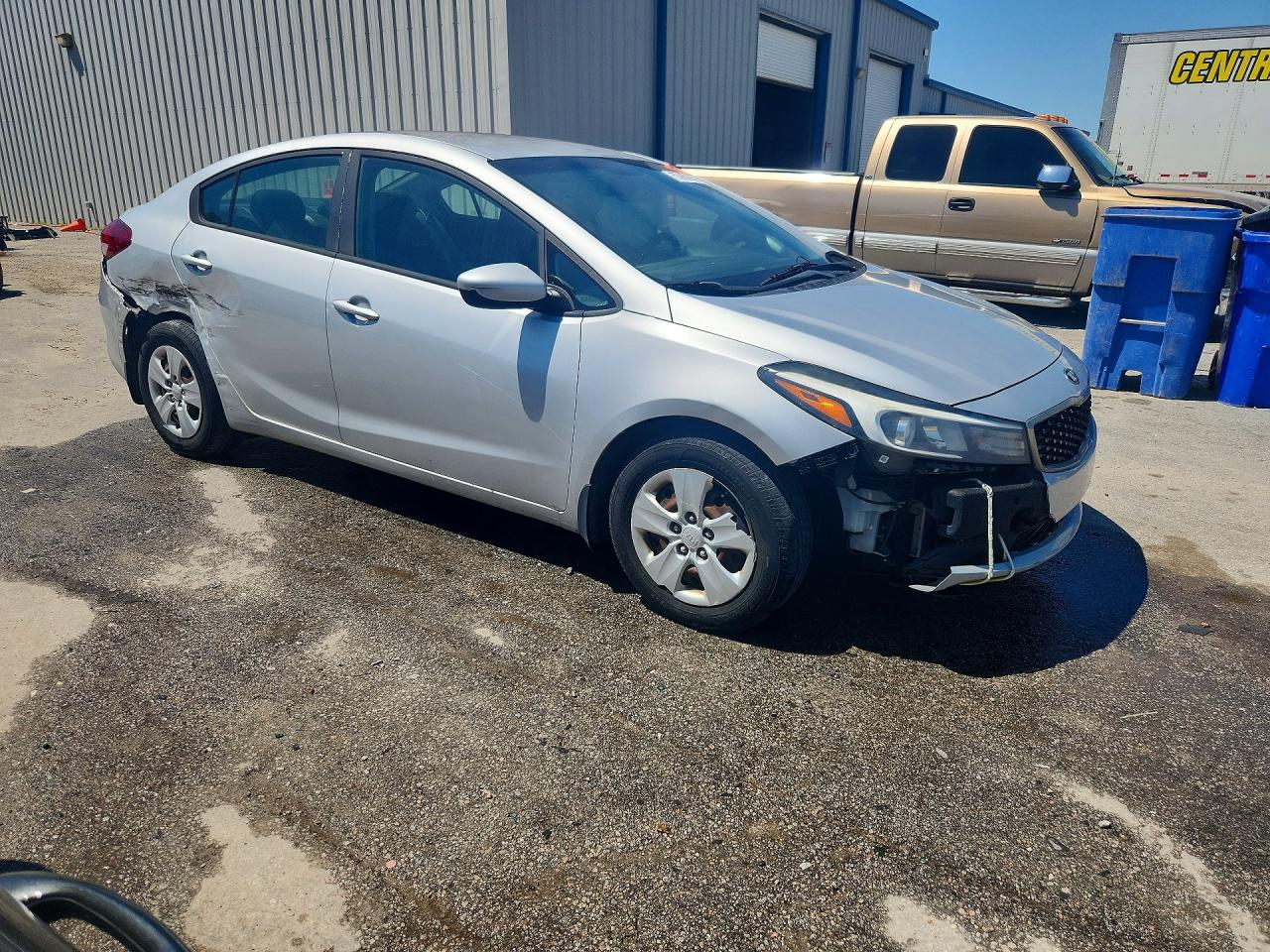 2017 KIA FORTE LX photo 10