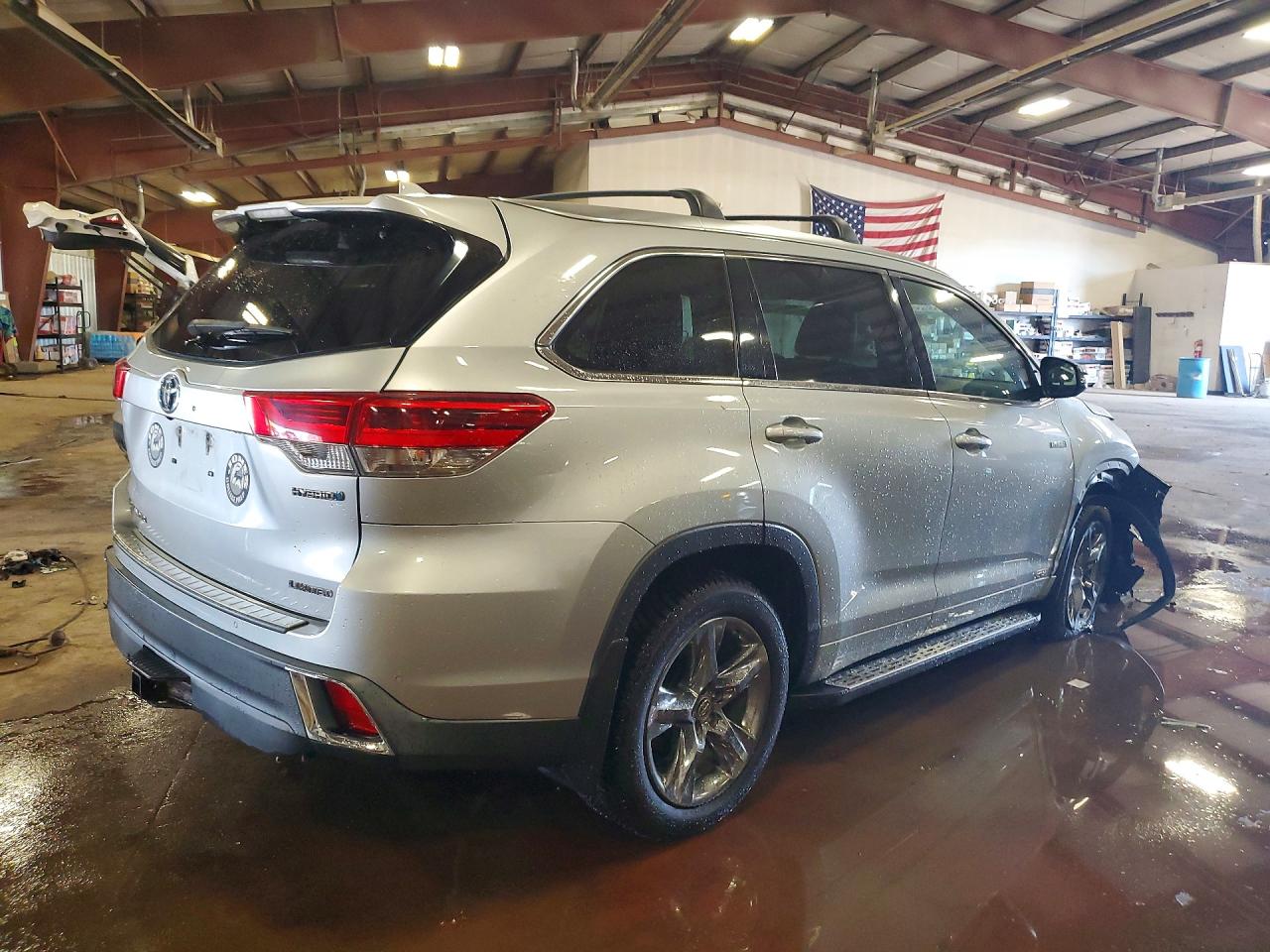 2018 TOYOTA HIGHLANDER HYBRID LIMITED PLATINUM photo 3